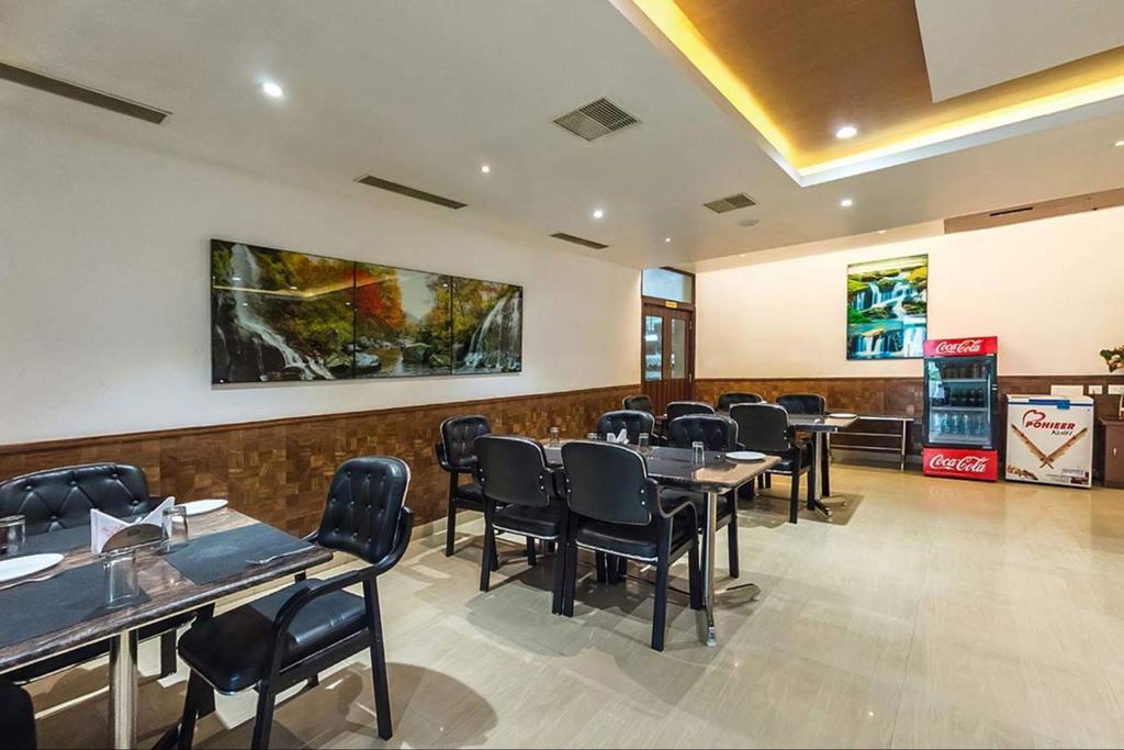 Отель King Paradise Tiruchirappalli Экстерьер фото