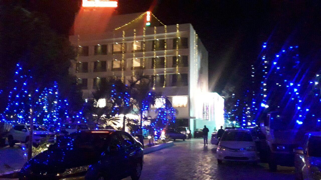 Отель King Paradise Tiruchirappalli Экстерьер фото